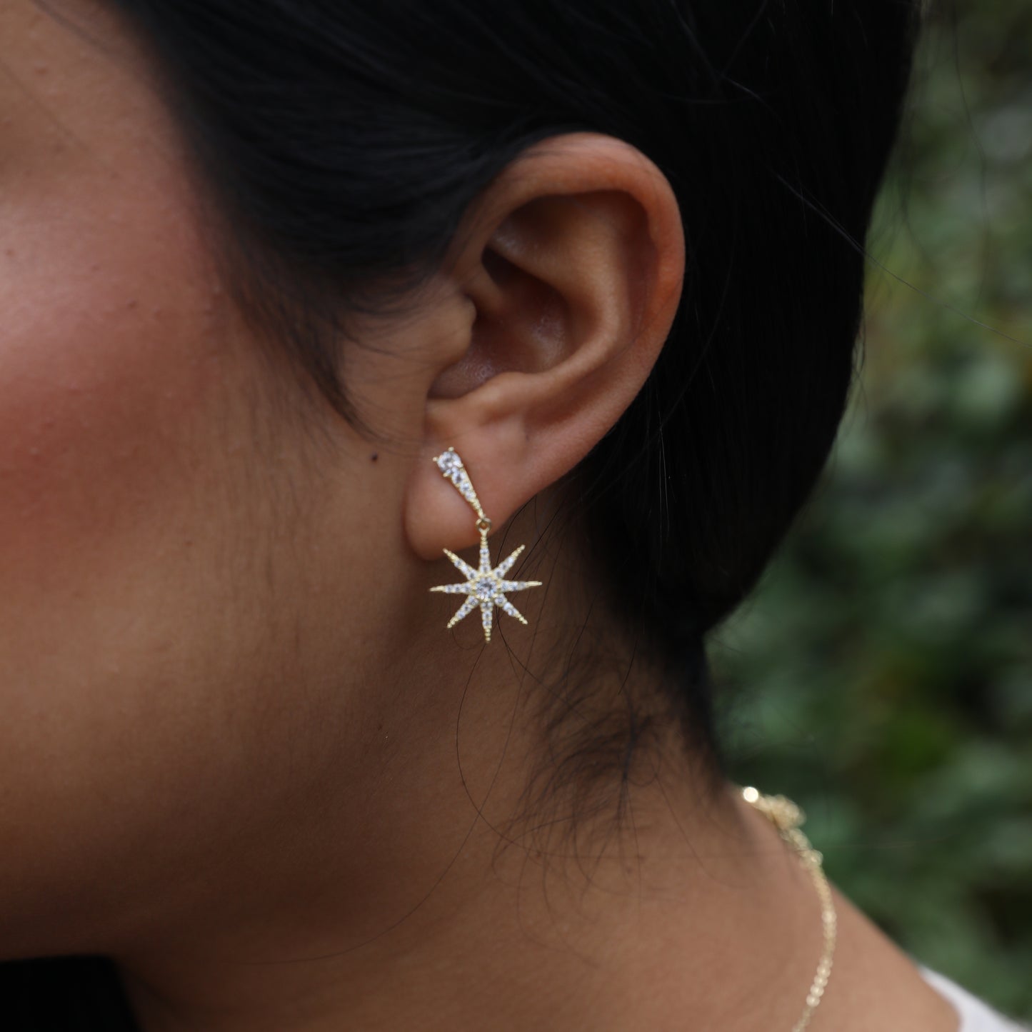 Luminous 8-Pointed Northern Stars Earrings